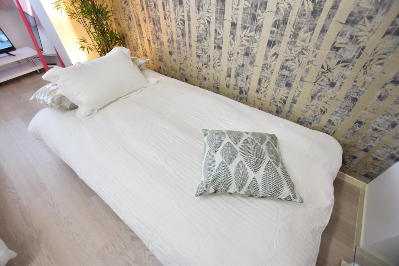 Nippombashi Art Hotel 503 Osaka Exterior photo